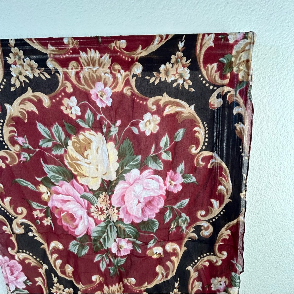 Echo Flowers Print Red and Black Scarf